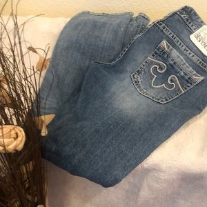 Closet blow out!! Re-Rock for Express skinny jeans